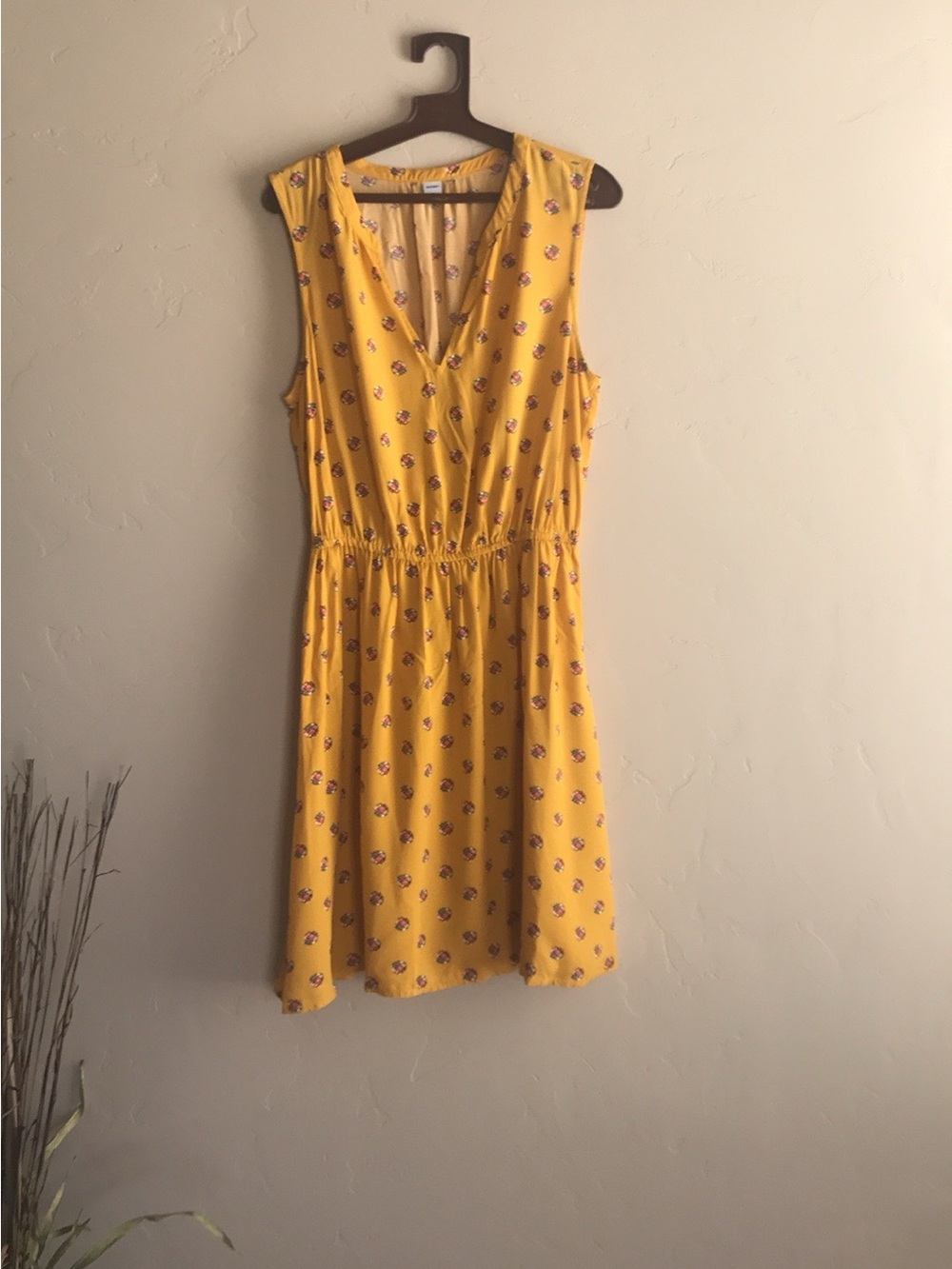 Old Navy Yellow Floral V-Neck Sundress